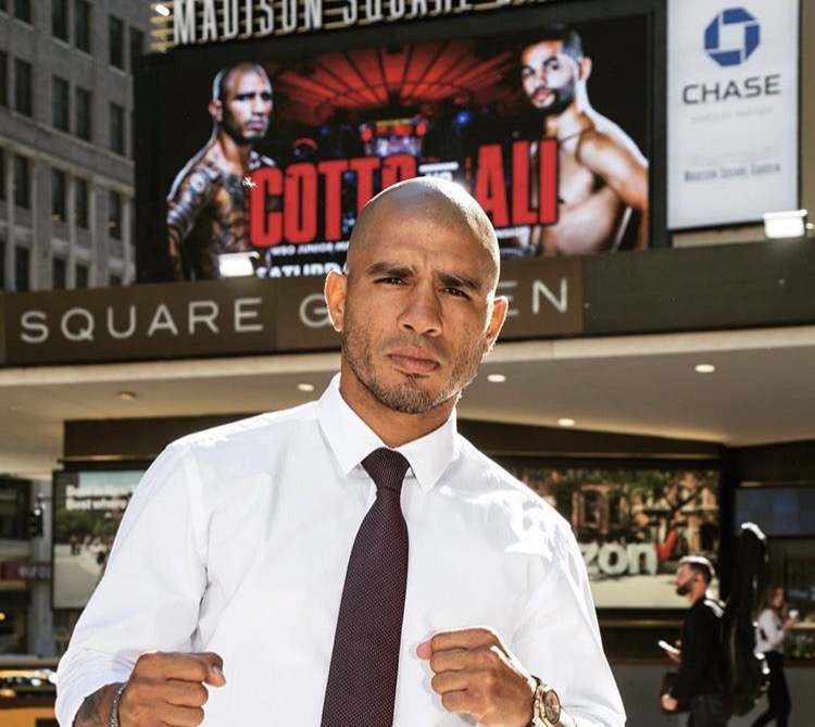 Miguel Cotto Ducks Into HOF