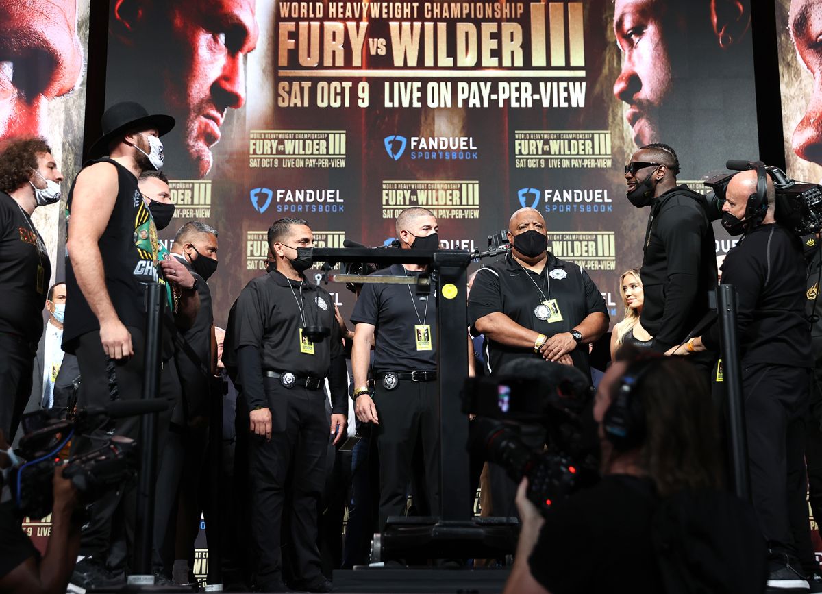 Weights Are In For Tyson Fury and Deontay Wilder