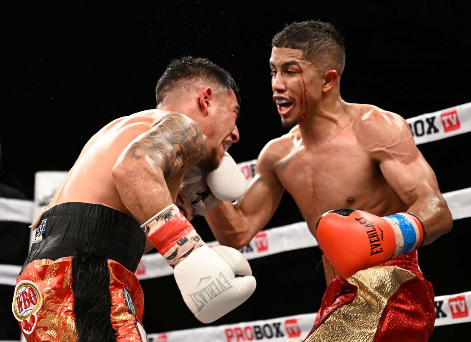 Jonathan Gonzalez vs. Mark Barriga Fight Results: Gonzalez Scores UD To ...