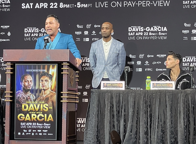 Oscar De La Hoya didn't mince words when blasting Gervonta Davis's team Thursday. Photo: Gayle Falkenthal, NY Fights