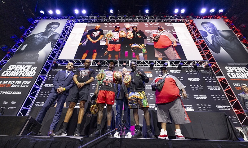 The next time Errol Spence Jr. and Terence Crawford appear on stage, it will be for the ceremonial weigh-in Friday afternoon. Photo: Esther Lin, Showtime Boxing