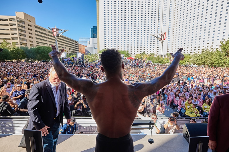 Jermell Charlo is in hostile territory but still has some fans rooting for him. Photo: Esther Lin, Showtime Boxing