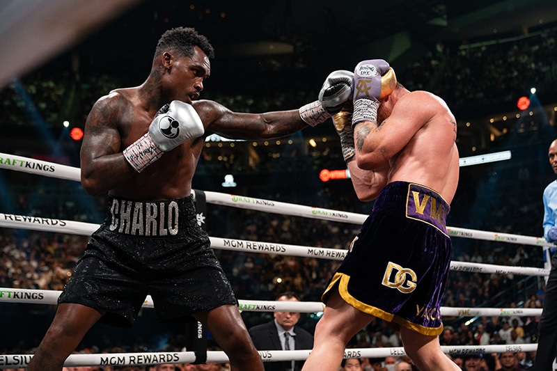 Fight Results: Canelo Alvarez Dominates Jermell Charlo - NY FIGHTS