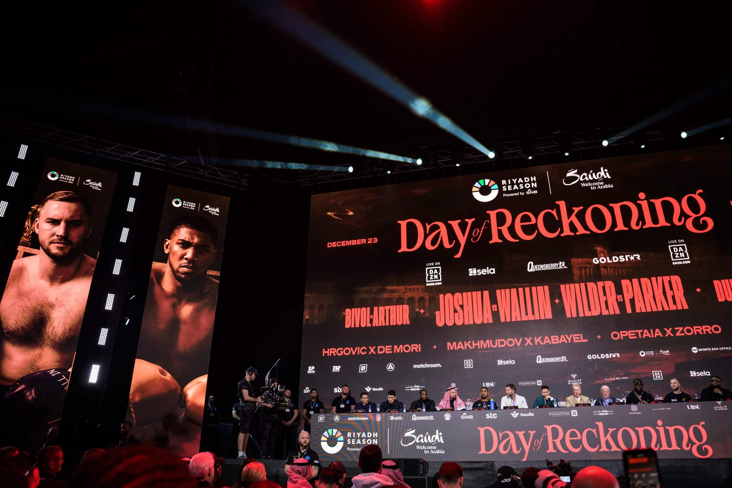 Joshua vs Wallin weigh in