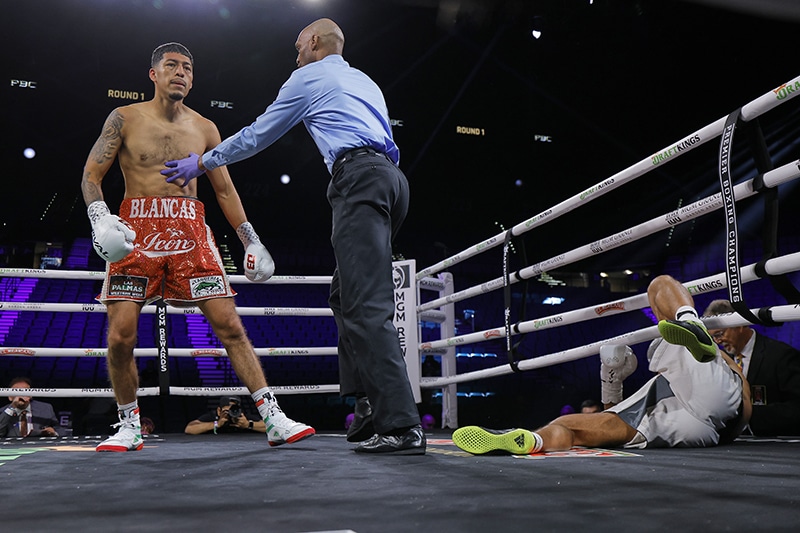 Super middleweight Daniel Blancas of Milwaukee (10-0, 5 KOs) got the first round knockout over Aro Schwartz of Germany (23-8-1, 15 KOs). Photo: Esther Lin, Premier Boxing Champions