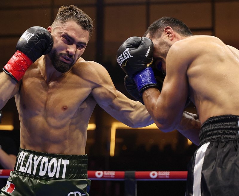 Oscar Duarte has serious momentum after two solid wins. Photo: Cris Esqueda, Golden Boy Boxing