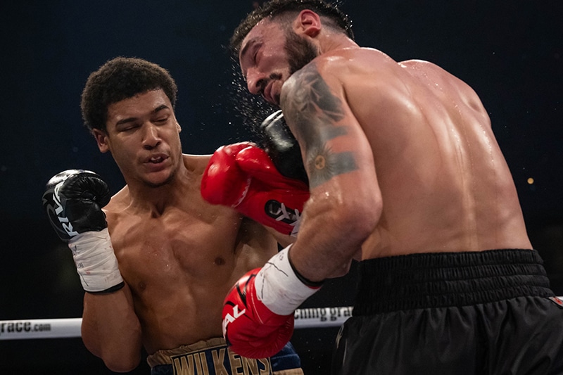 Wilkens Mathieu scored a fourth round TKO victory against Marcos Karalitzky of Argentina. Photo: Vincent Ethier, EOTTM Osleys Iglesias