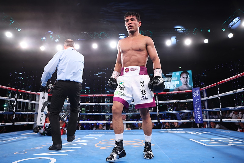 Akhmadaliev Gets Impressive Win, Calls Out Inoue