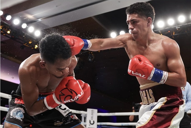 Antonio Vargas Outslugs Winston Guerrero in Ten Rounds