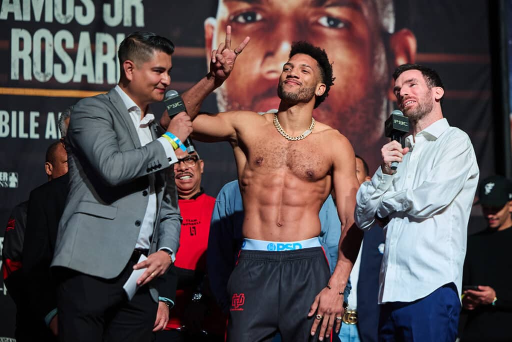 David Morrell Jr. gave it back to the Mexican fans who booed him at the weigh-in in Las Vegas. Photo: Esther Line, Premier Boxing Champions