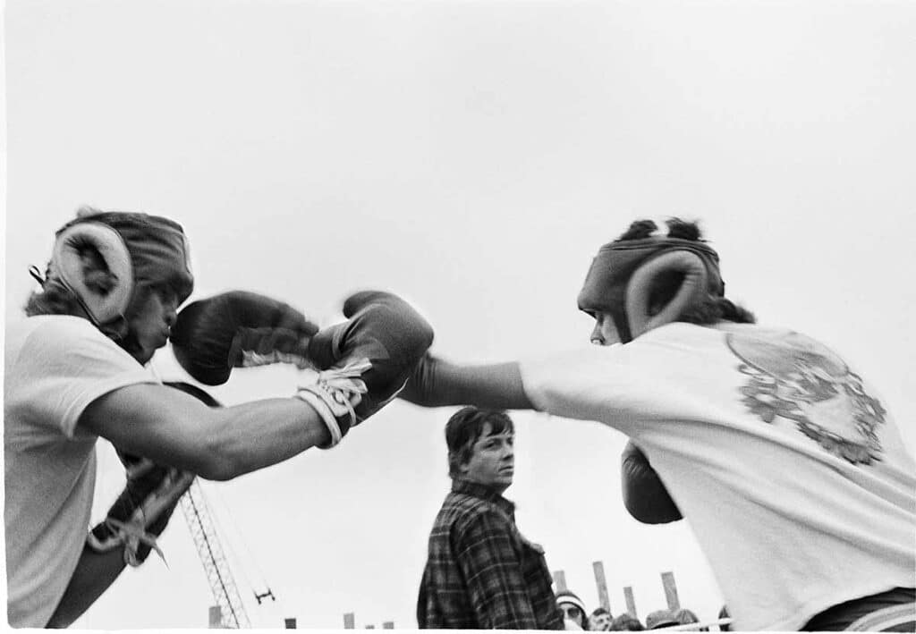 Danny Dalbora fighting Jimmy the Bricklayer at welterweight. Photo: Tom Watson