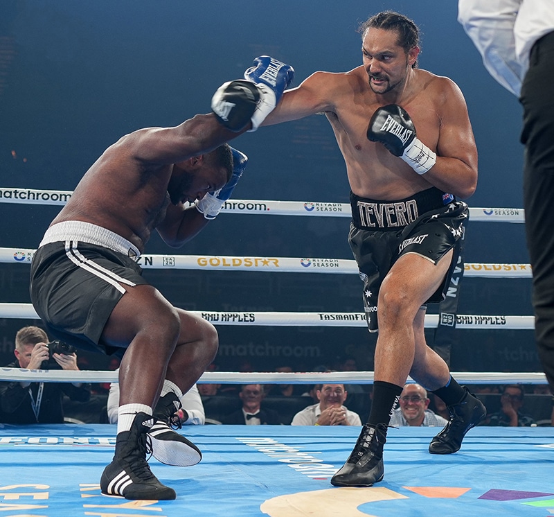 Teremoana Jnr. delivered another first round destruction of Osasu Otobo. Photo: DAZN/Tasman Fighters