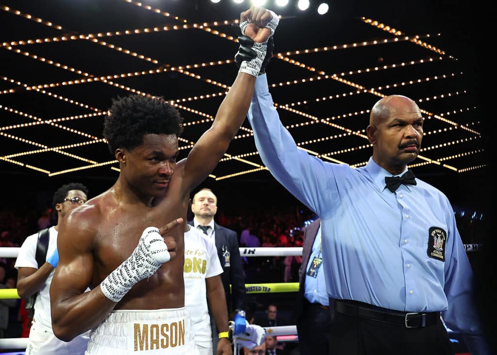 This should be the last time Top Rank puts Abdullah Mason on the deep undercard. Come on, guys. Photo: Mikey Williams, Top Rank Boxing