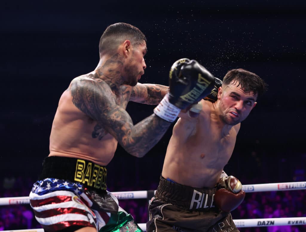 Arnold Barboza Jr,. picked up the pace starting in the fourth round, pushing Jack Catterall back. Photo: Mark Robinson, Matchroom Boxing