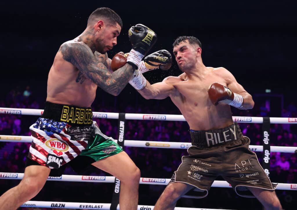  Jack Catterall caught Arnold Barboza Jr. uppercuts and hooks in several rounds. 
Photo: Mark Robinson, Matchroom Boxing