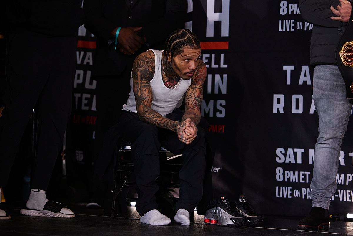 Tank Davis should have given Lamont Roach Jr. a rematch. Instead, he went for a ridiculous money grab against Jake Paul, and then blew that up. Photo: Esther Lin, Premier Boxing Champions Jake vs Paul Canceled