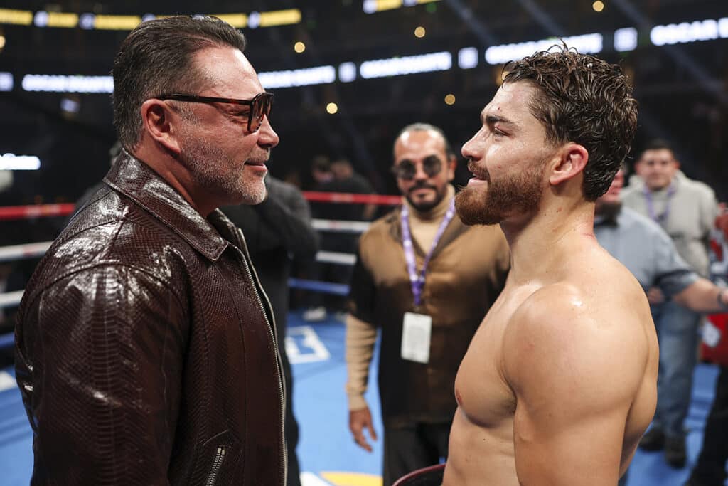 Oscar De La Hoya congratulates Oscar Duarte on his victory. Golden Boy Boxing is flush with lightweight division talent. Photo: Cris Esqueda, Golden Boy Boxing