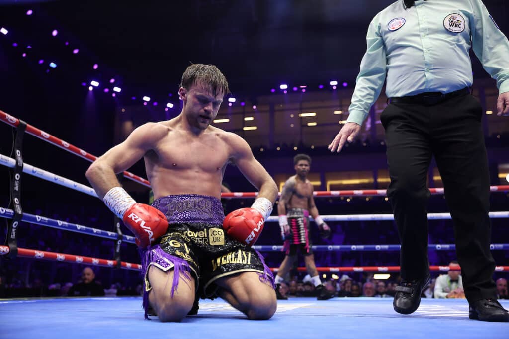 With his left hand apparently hurting, Shakur Stevenson got the job done with right hands to the body. Photo: Mark Robinson, Matchroom Boxing