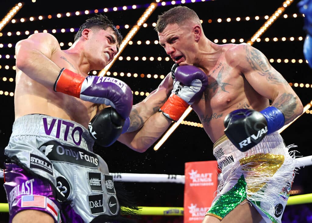 Vito Mielnicki Jr. and Connor Coyle battled back and forth to a majority draw. Photo: Mikey Williams, Top Rank Boxing Davis