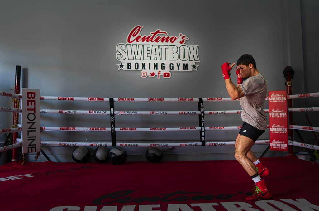 Xander Zayas trains with Javiel Centeno in Miami. Photo: Top Rank Boxing