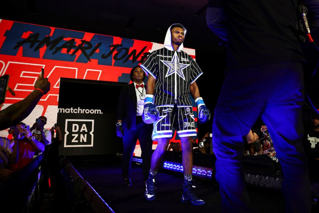 Omari Jones wore the colors of the Orlando Magic for his first pro ringwalk in Orlando, Florida. Photo: Melina Pizano, Matchroom Austin Williams