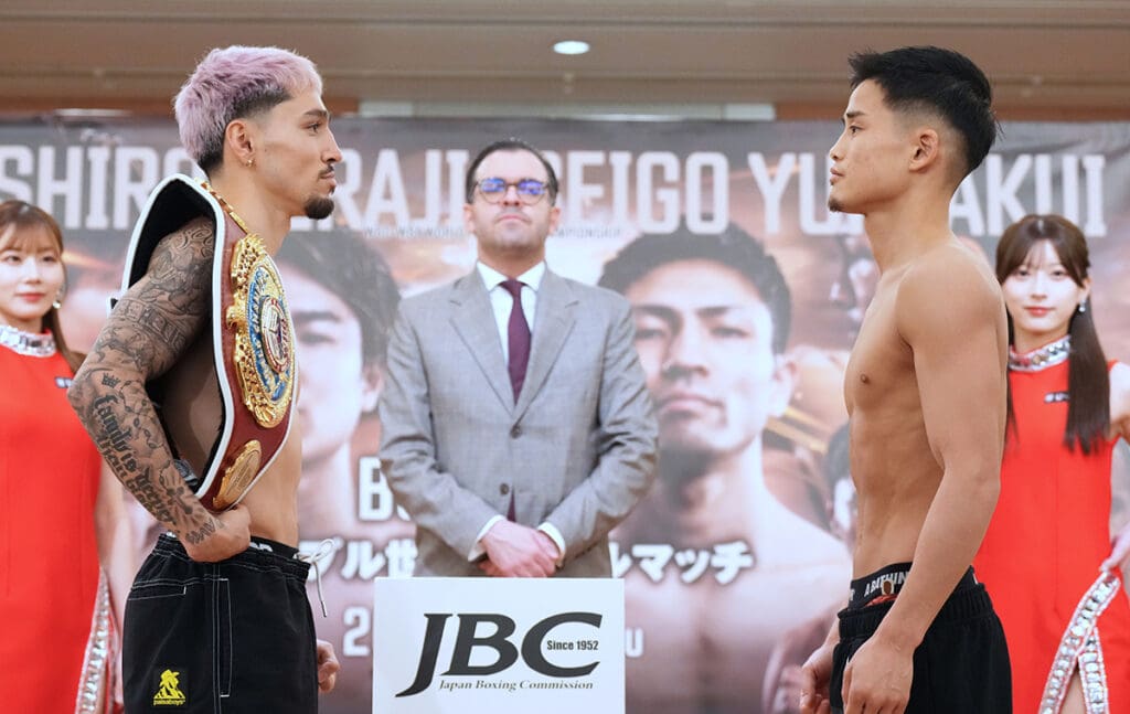 WBO Flyweight champion Anthony Olascuaga defends his belt against former two-weight world champion Hiroto Kyoguchi of Japan. Photo: Naoki Fukuda Kenshiro Teraji