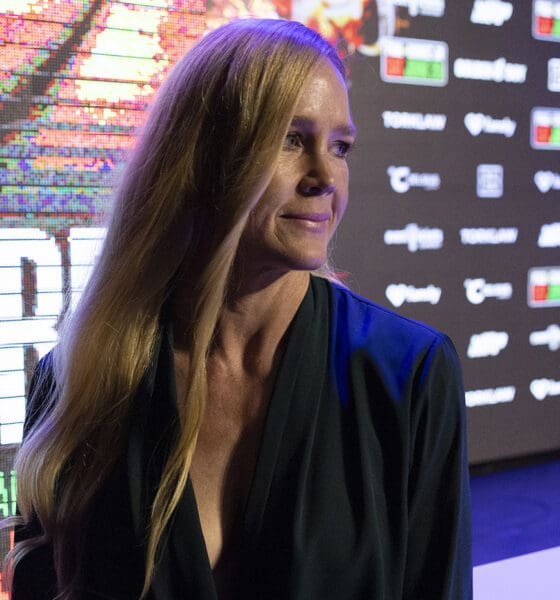 MVP Signs Former Boxing and UFC Champion Holly Holm