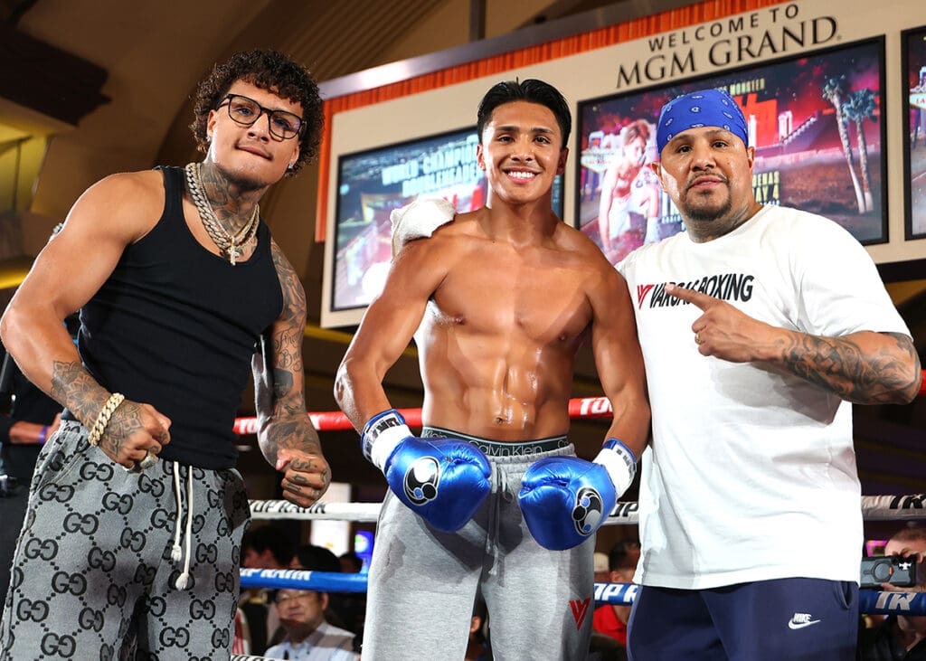 The fighting Vargas family: Amado, Emiliano, and Fernando Vargas. Photo: Mikey Williams, Top Rank Boxing