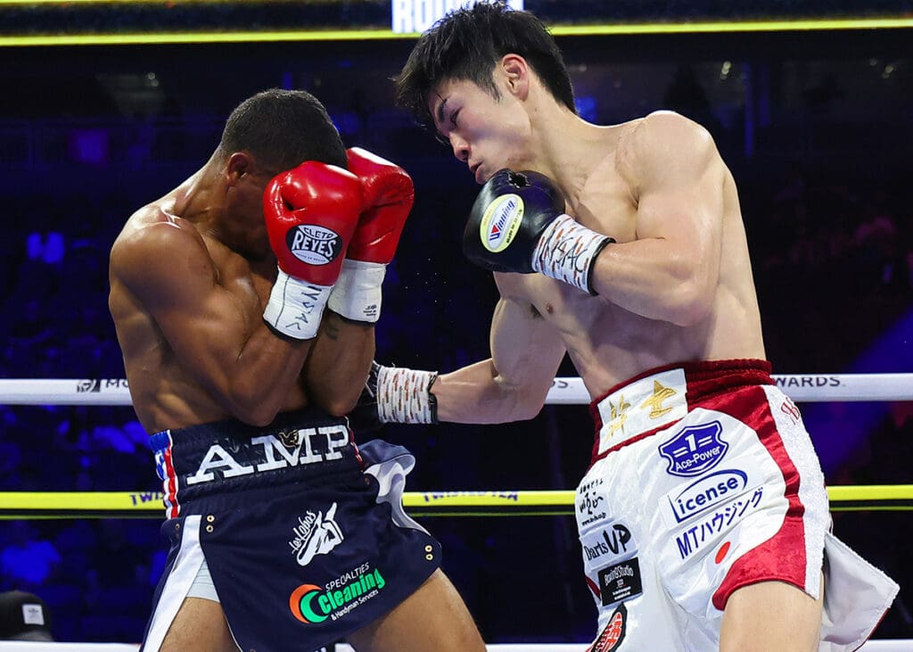 Mikito Nakano showed fans in Las Vegas a Mexican style body punching attack against Pedro Marquez. Photo: Mikey Williams, Top Rank Boxing Naoya Inoue
