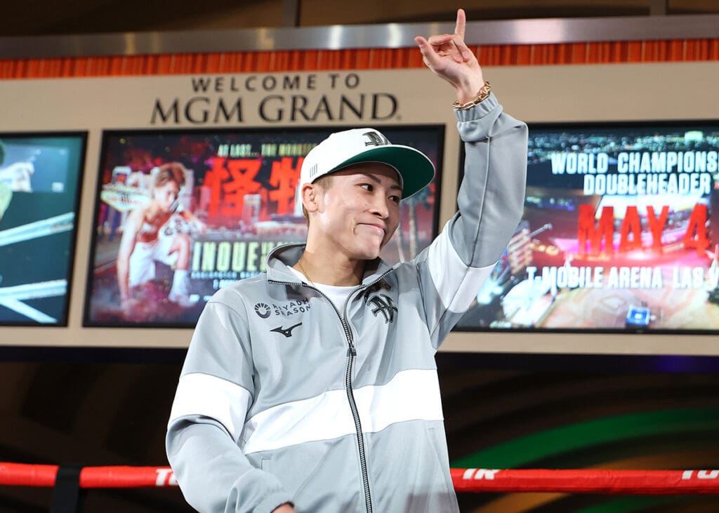 Naoya Inoue greets fans during the Grand Arrival event at the MGM Grand Hotel on Thursday. Photo: Mikey Williams, Top Rank Boxing