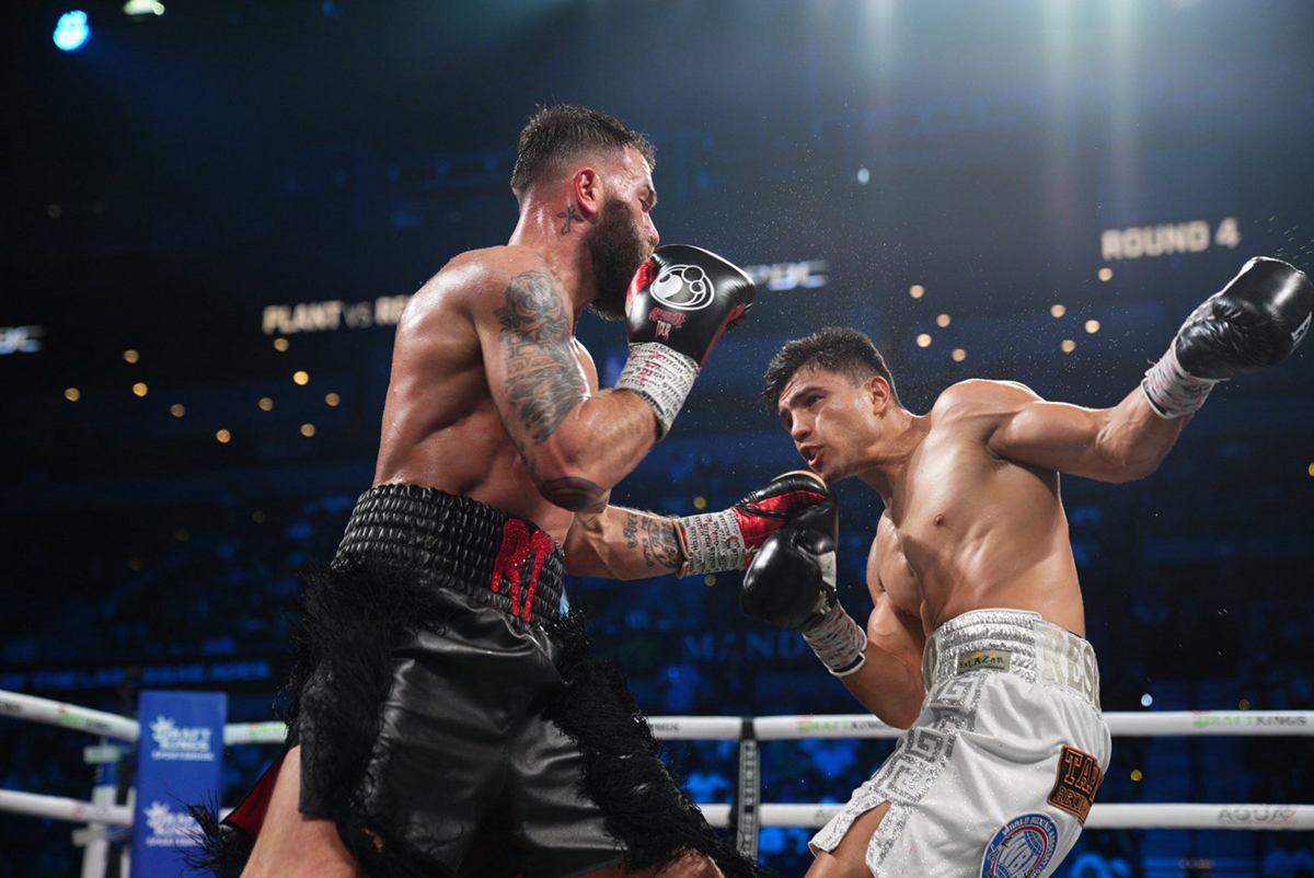 Armando Resendiz never let up and eventually outworked and outlanded Caleb Plant in the second half of their fight to win. Photo: Ryan Hafey, Premier Boxing Champions