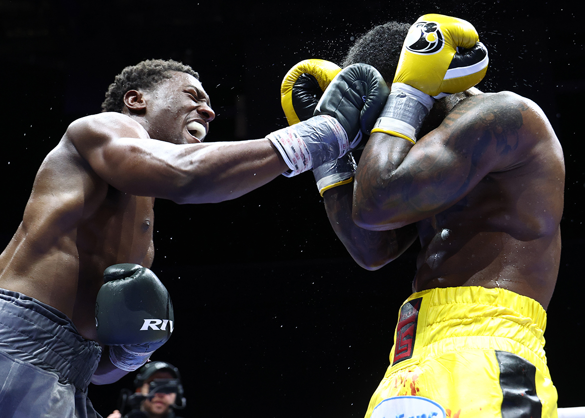 Jahi Tucker got the best of Lorenzo Simpson in their grudge match. Photo: Mikey Williams, Top Rank Boxing