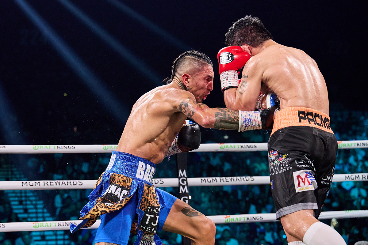 Mario Barrios found success going to the body. Photo: Esther Lin, Premier Boxing Champions