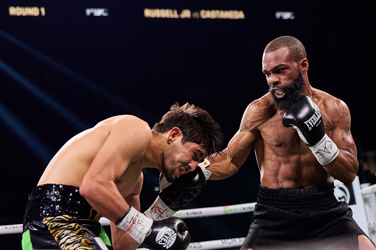 Gary Russell Jr. looked powerful in his first fight in the lightweight division. Photo: Esther Lin, Premier Boxing Champions