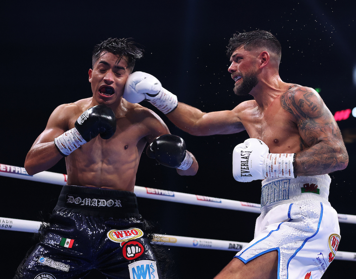 Joe Cordina got the victory he needed against Jaret Gonzalez Quiroz, winning the WBO Global Lightweight title. Photo: Mark Robinson, Matchroom Boxing