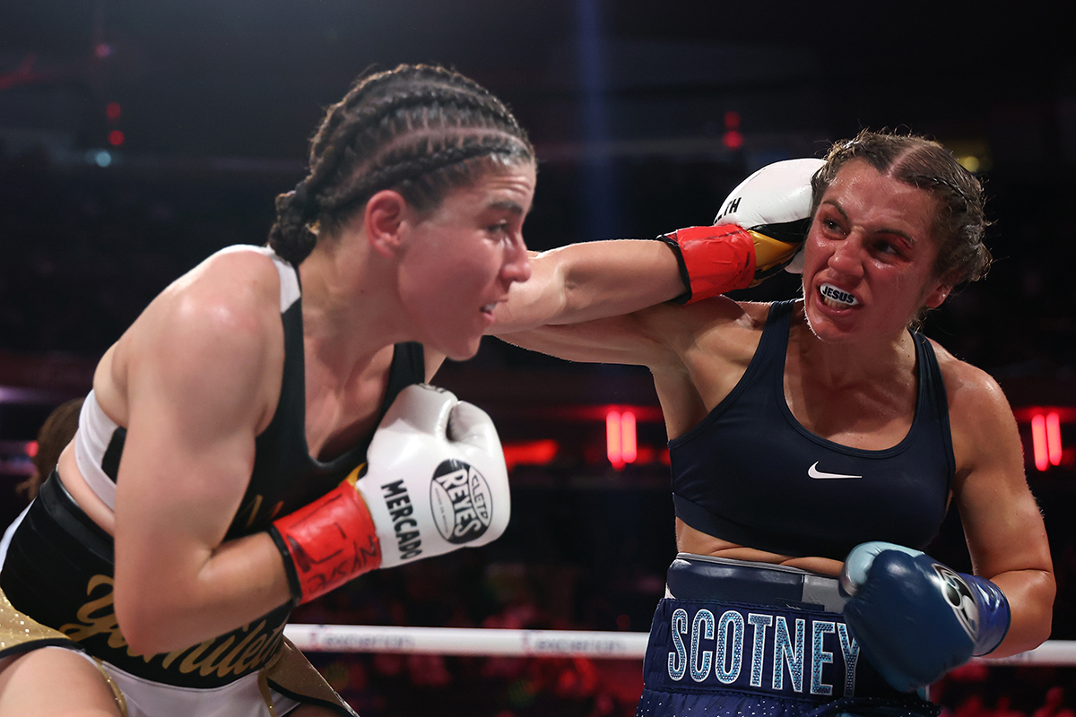 Ellie Scotney won over many of the Latino fans at MSG with her performance, who cheered her victory. Photo: Al Bello/Getty Images for Netflix