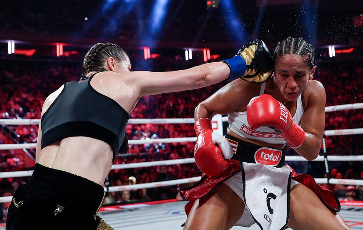 Katie Taylor successfully steered clear of a firefight with Amanda Serrano. Photo: Esther Lin, Most Valuable Promotions