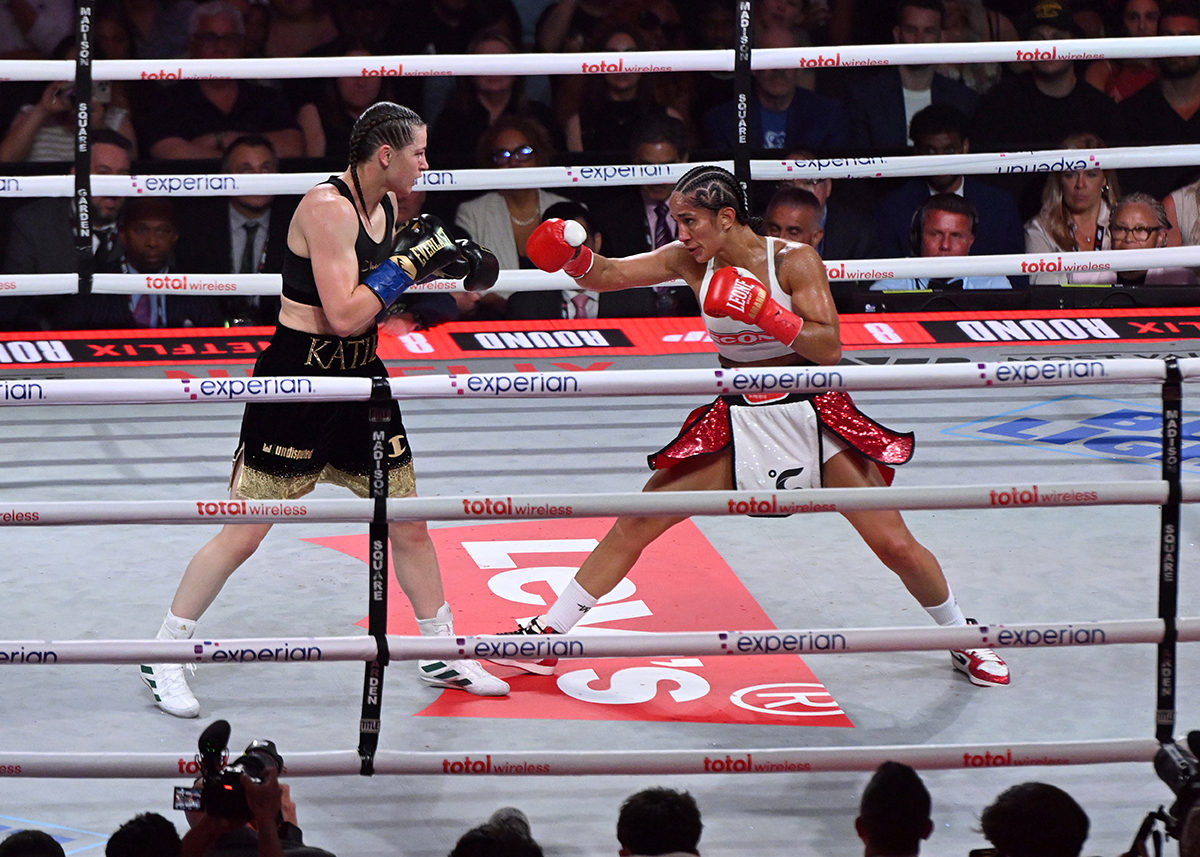 Katie Taylor shut down Amanda Serrano through footwork and working at just the right distance. Photo: Noam Galai/Getty Images for Netflix