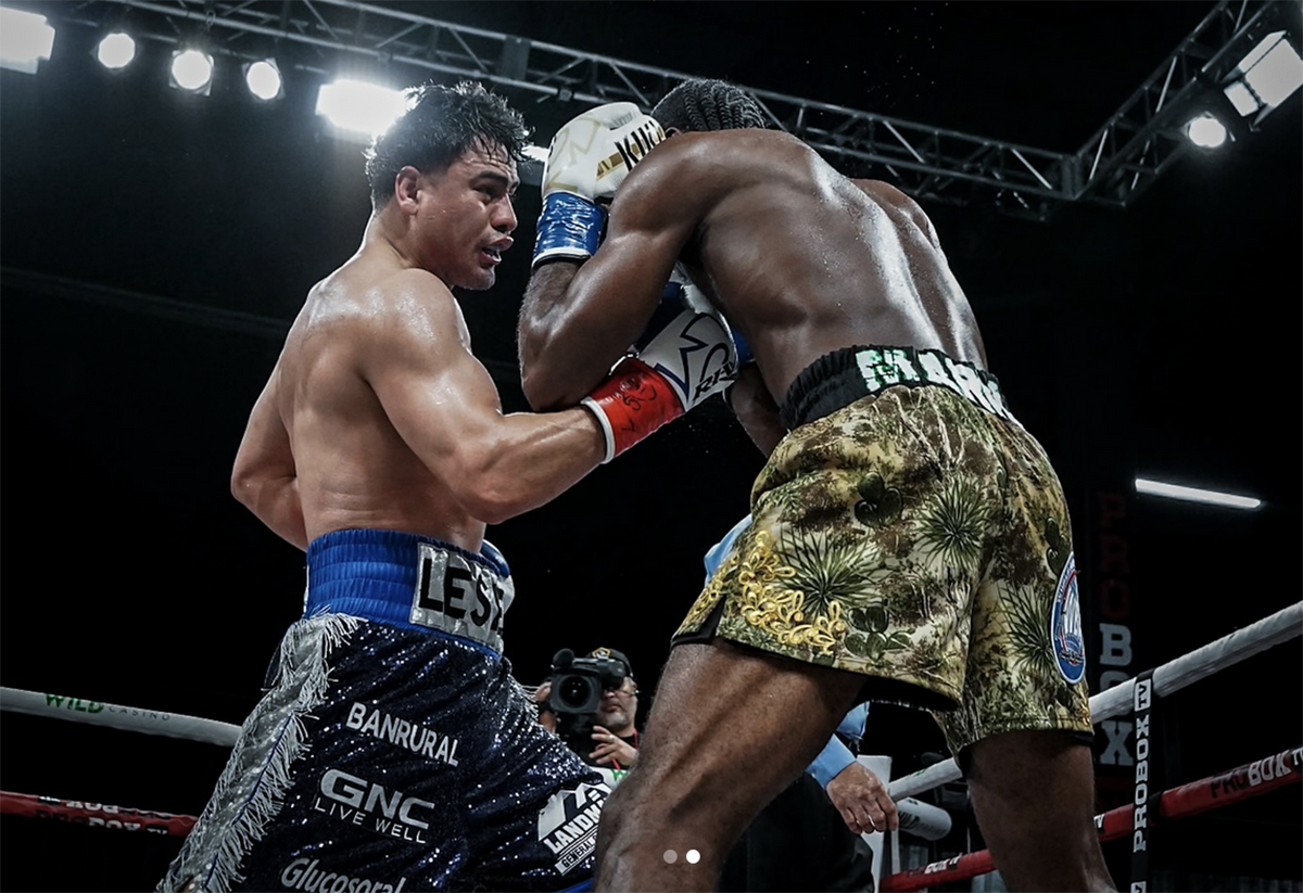 Lester Martinez from Guatemala City, Guatemala finishes off Joeshon from Sacramento, California. at 1:05 seconds of round four in March. Photo: ProBox TV