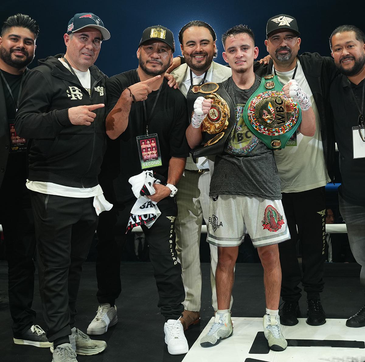 Ricardo Sandoval will have to wait a bit longer to defend his titles. Photo: Cris Esqueda, Golden Boy Boxing
