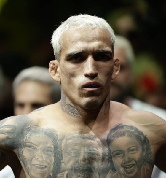 Charles Oliveira Lambasts Dan Hooker and Fellow Lightweights Ahead of UFC Fight Night 261 Return