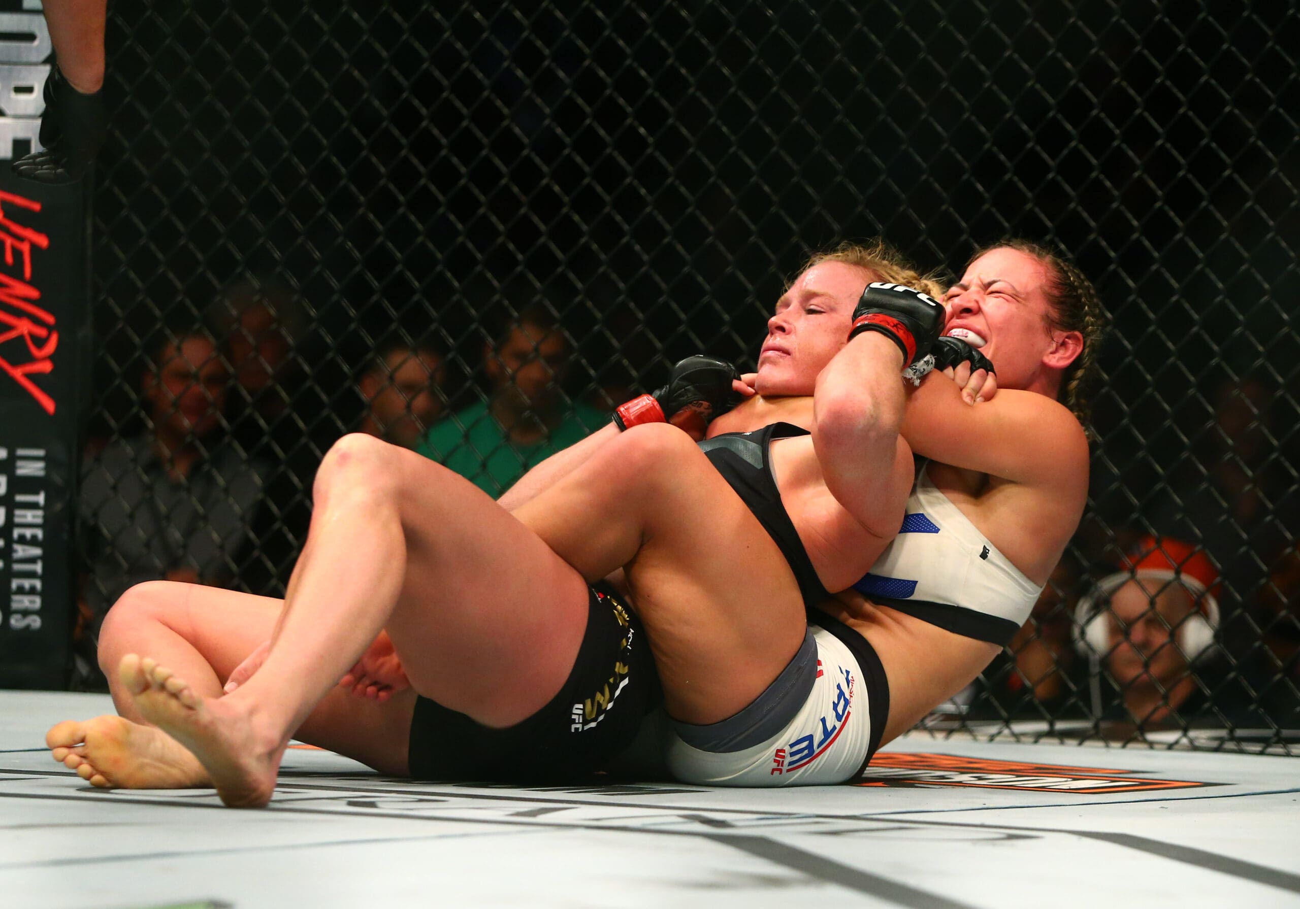 Holly Holm vs. Miesha Tate at UFC 196