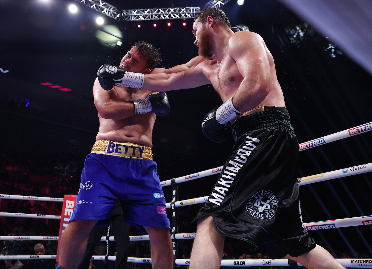 Arslanbek Makhmudov credited Dave Allen for the toughest chin he's ever seen. Photo: Mark Robinson, Matchroom Boxing