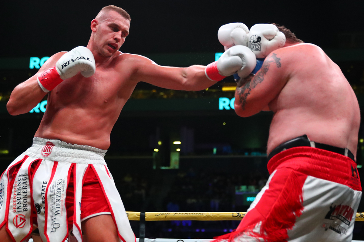 Joey Dawejko came out of his brief retirement but only made it seven rounds against Polish heavyweight prospect Damian Knyba. Photo: Ed Diller/Swift Promotions