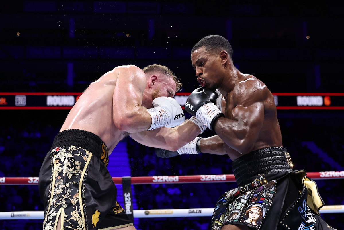 Ezra Taylor continues working his way up the light heavyweight rankings with a solid TKO9 win. Photo: Leigh Dawney, Queensberry Parker vs Wardley