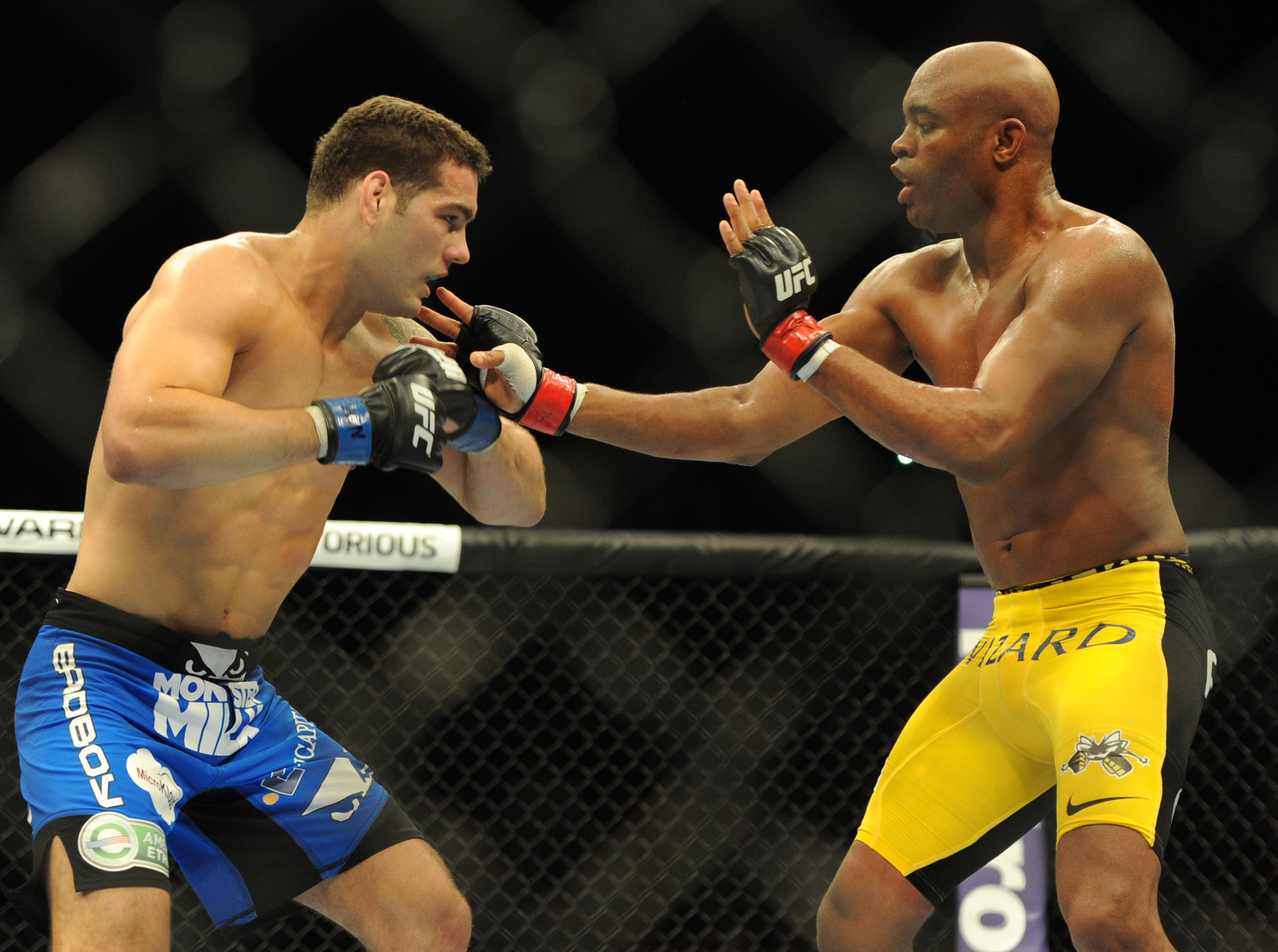 Anderson Silva and Chris Weidman to Complete Trilogy in the Boxing Ring