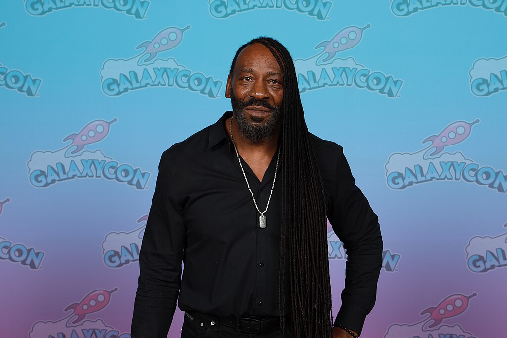 Booker T praises Maxxine Dupri 