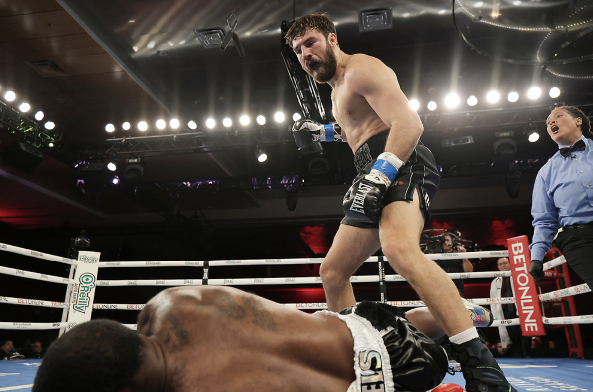 Pat Brown blasted right through veteran Felix Valera in two rounds. Photo: Zacharias Delgado, Matchroom Boxing