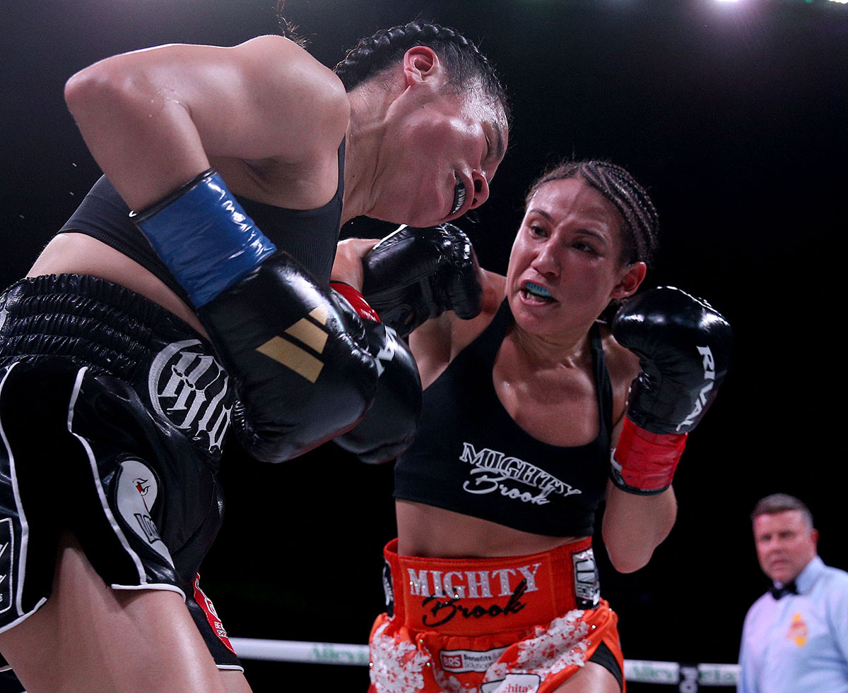 In the second rematch on the card, Brook Sibrian got her revenge against Gloria Munguilla. Photo: Chris Farina, Championing Mental Health