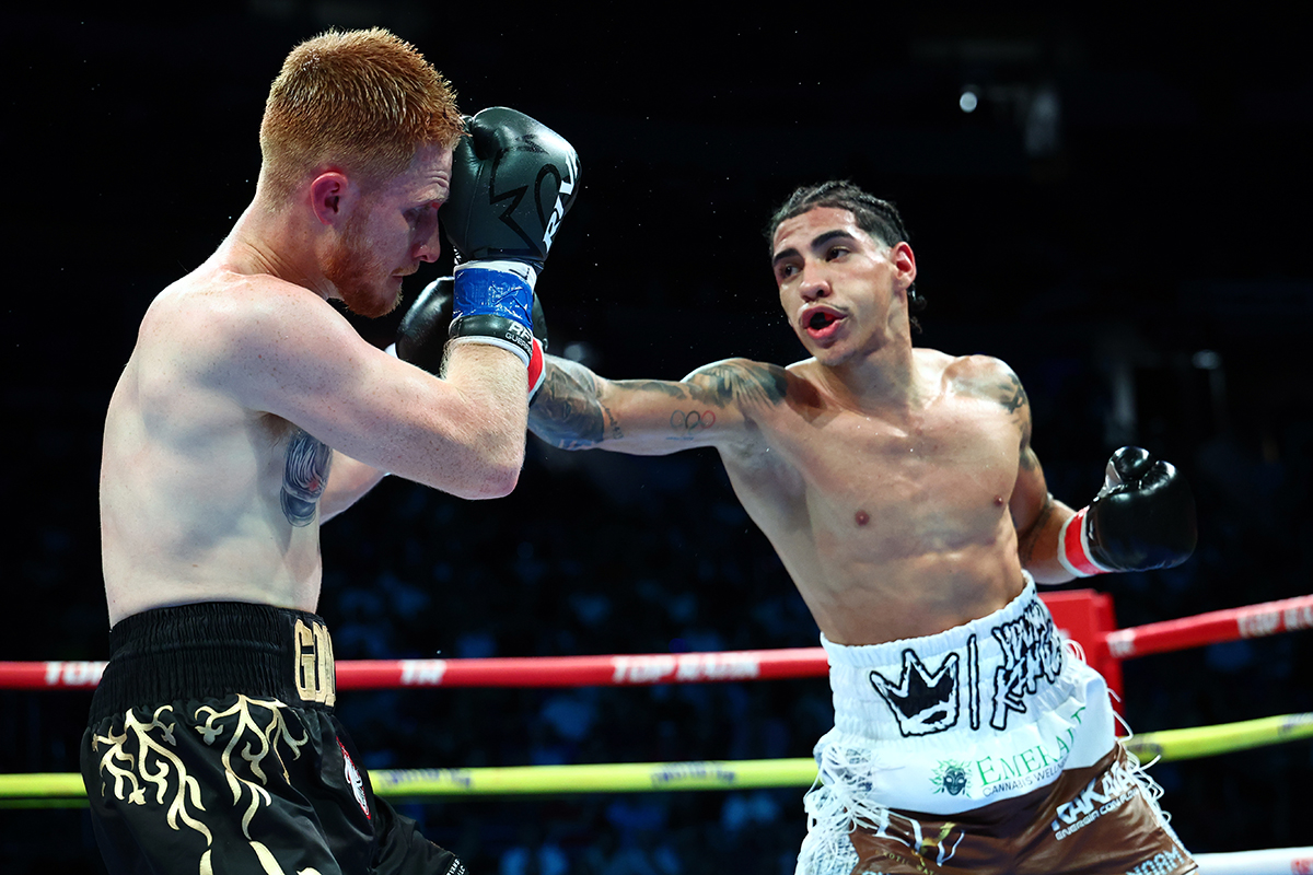 Juanmita Lopez De Jesus is quickly developing as a new Puerto Rican boxing talent. Photo: Top Rank Boxing